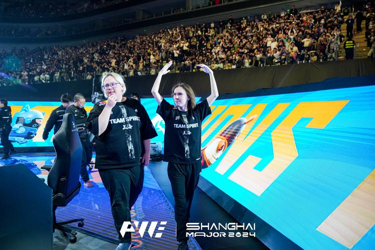 NAVI将对阵FaZe，G2将迎战 FURIA Esports 在IEM科隆2025小组赛首场比赛中